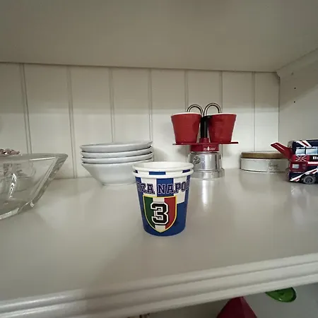 La Casa Di Via Carmine * 나폴리